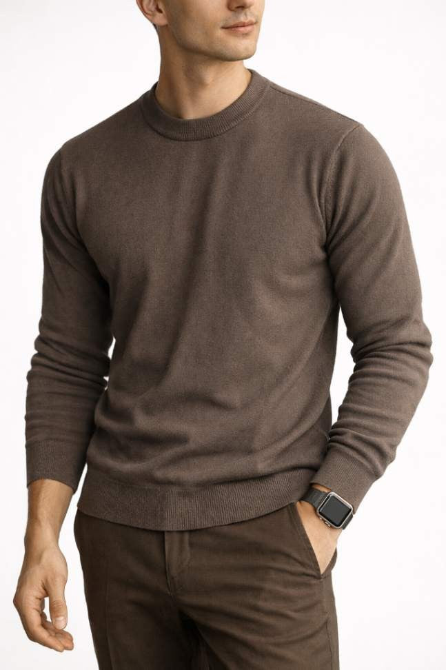 Men’s Fine Knit Sweater — Classic, Understated Elegance