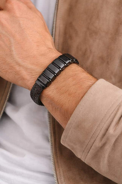 Men’s Premium Braided Leather Bracelet – Black Steel Clasp | Modern Minimalist Design